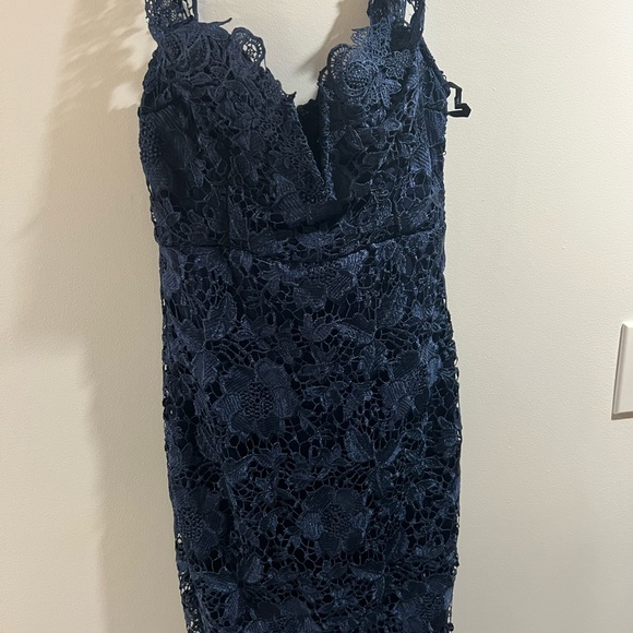 Blue lace cocktail dress - Picture 1 of 5